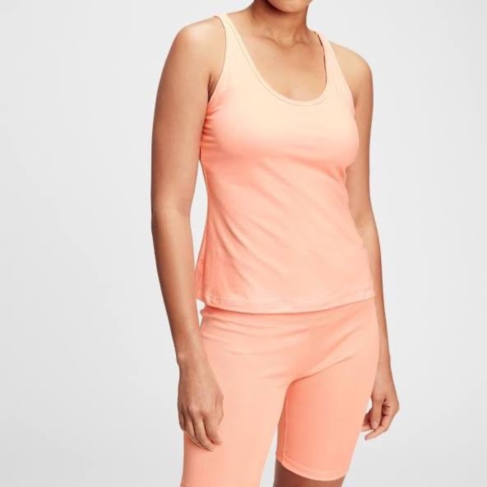 GAP Womens Brushed Tech Peach Shelf Tank Top Size XL